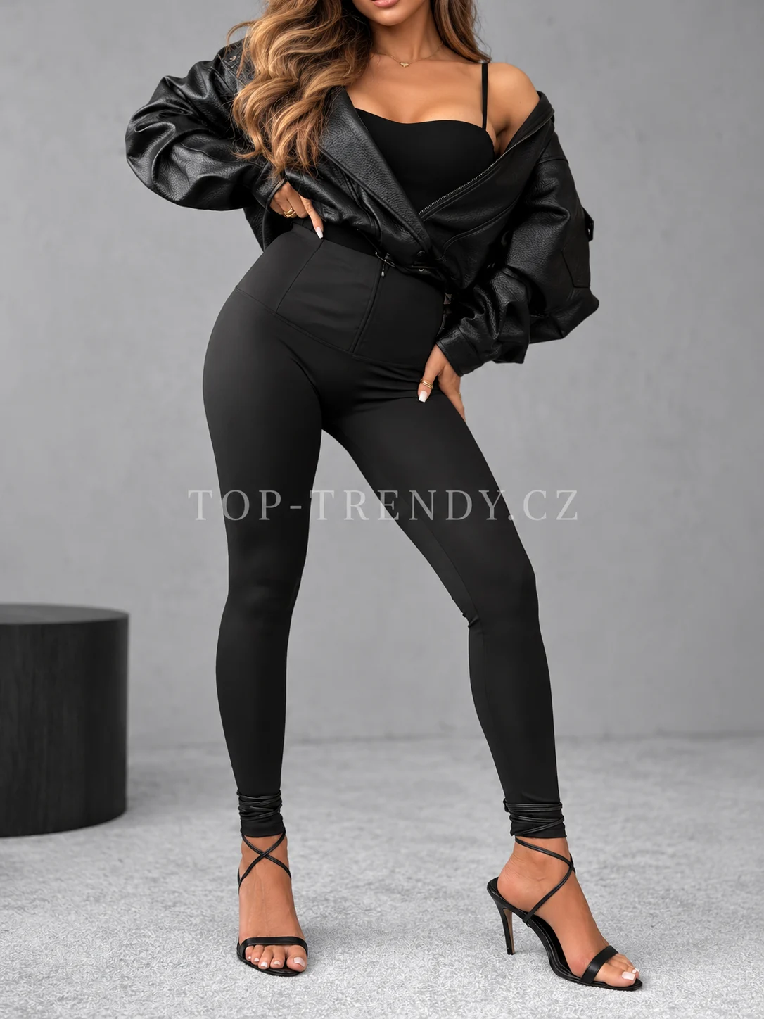WOMEN’S SHAPING LEGGINGS