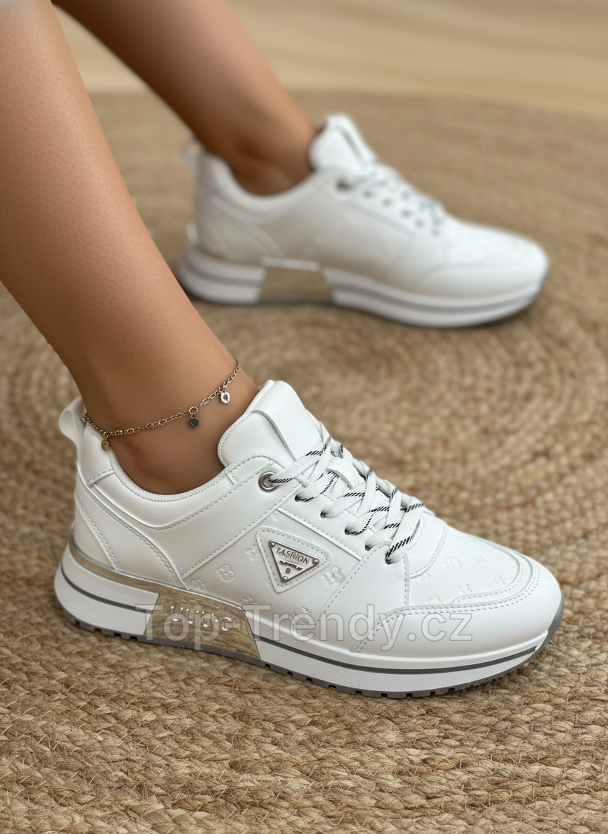 SNEAKERS STEP
