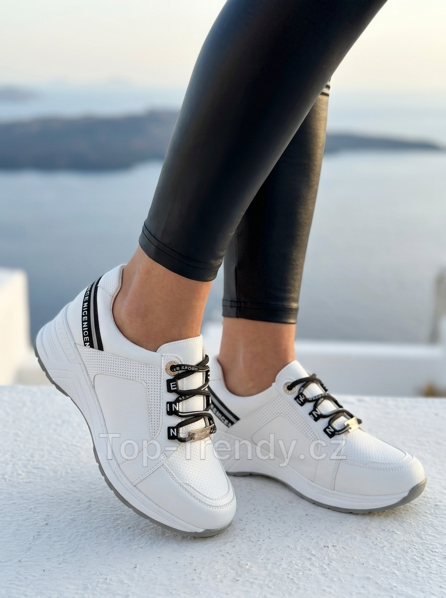 WOMEN'S ELEGANT FAUX LEATHER SNEAKERS NOANA